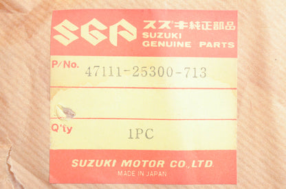 New OEM Suzuki 47111-25300-713 Righthand Side Cover NOS