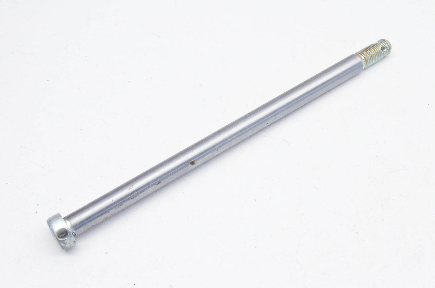 New OEM Suzuki 64711-16500 Rear Axle Shaft NOS