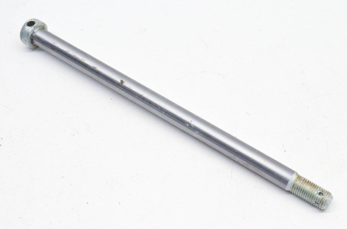 New OEM Suzuki 64711-16500 Rear Axle Shaft NOS