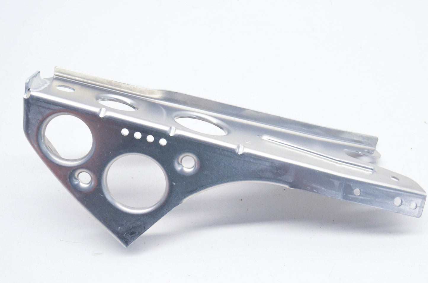 Aftermarket 502006597 Lefthand Support Bracket NOS