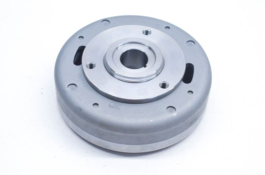 Aftermarket 032000-8420, 290995119 VC150 Flywheel Hub NOS