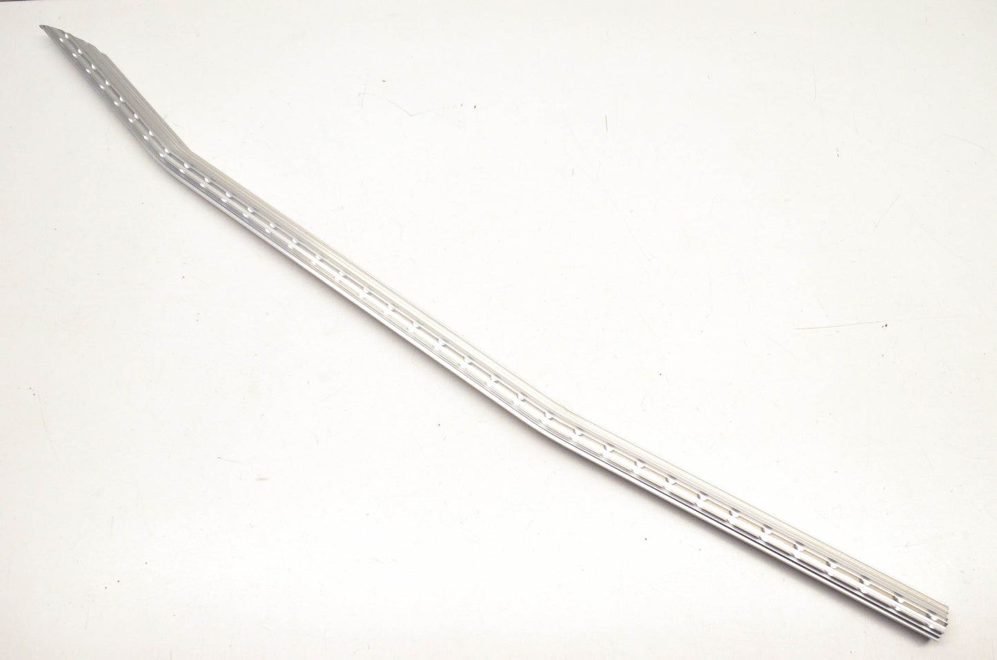 Aftermarket 518324953 Righthand Roller Bar NOS