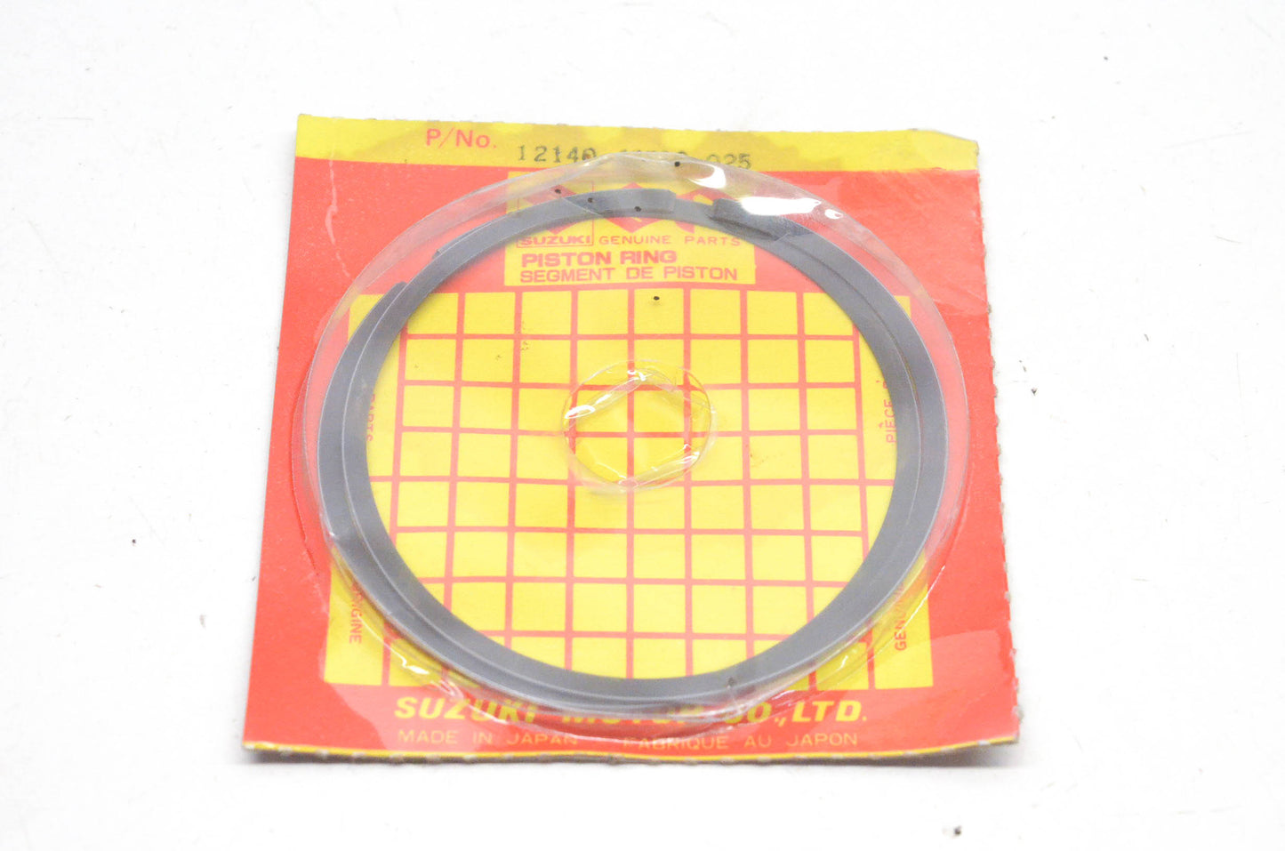 New OEM Suzuki 12140-43B10-025 Piston Ring Kit NOS