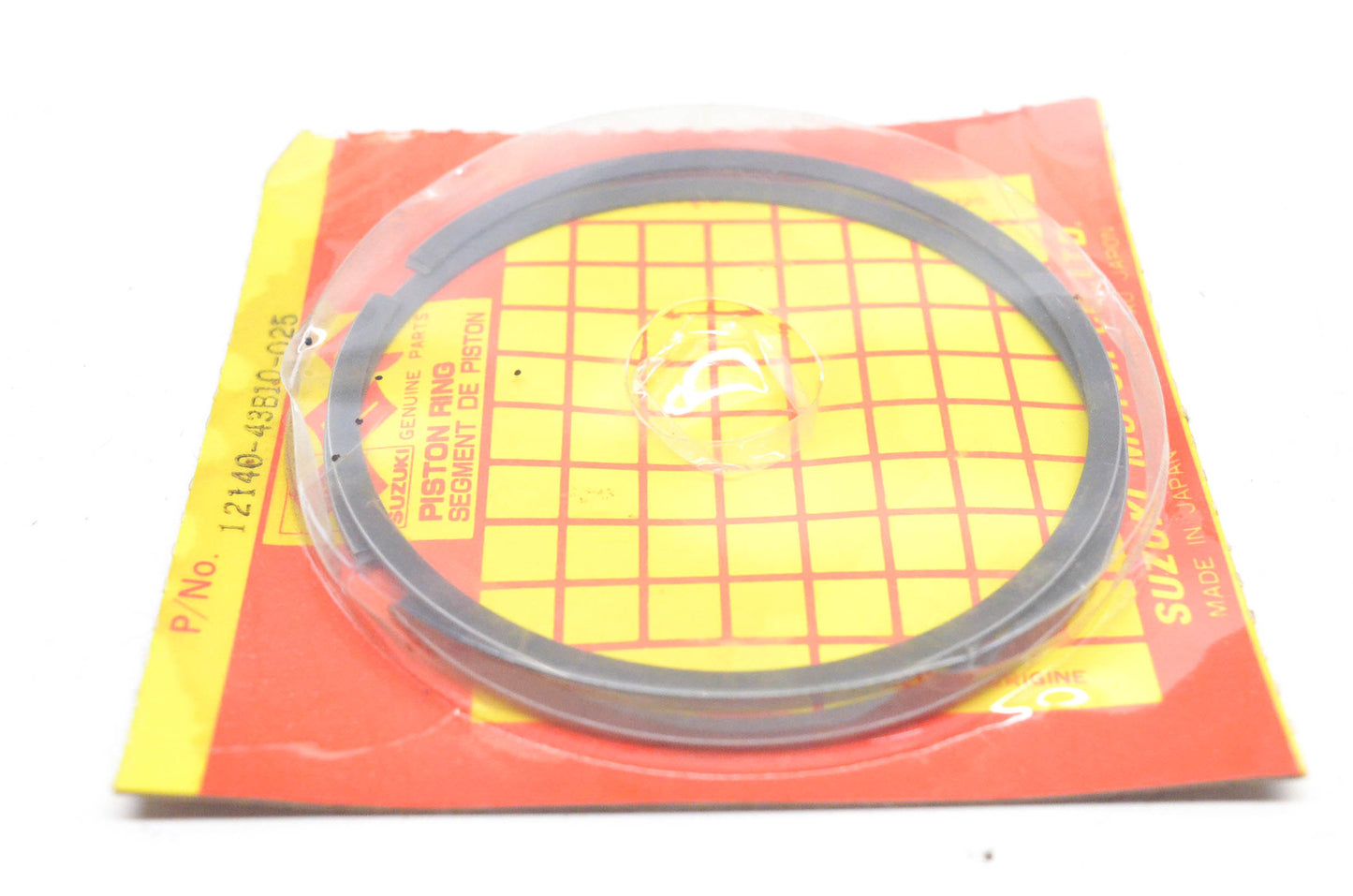 New OEM Suzuki 12140-43B10-025 Piston Ring Kit NOS