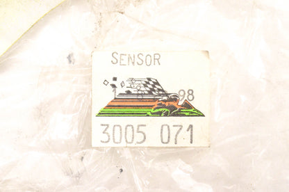 New OEM Arctic Cat 3005-071 Air Temperature Sensor NOS