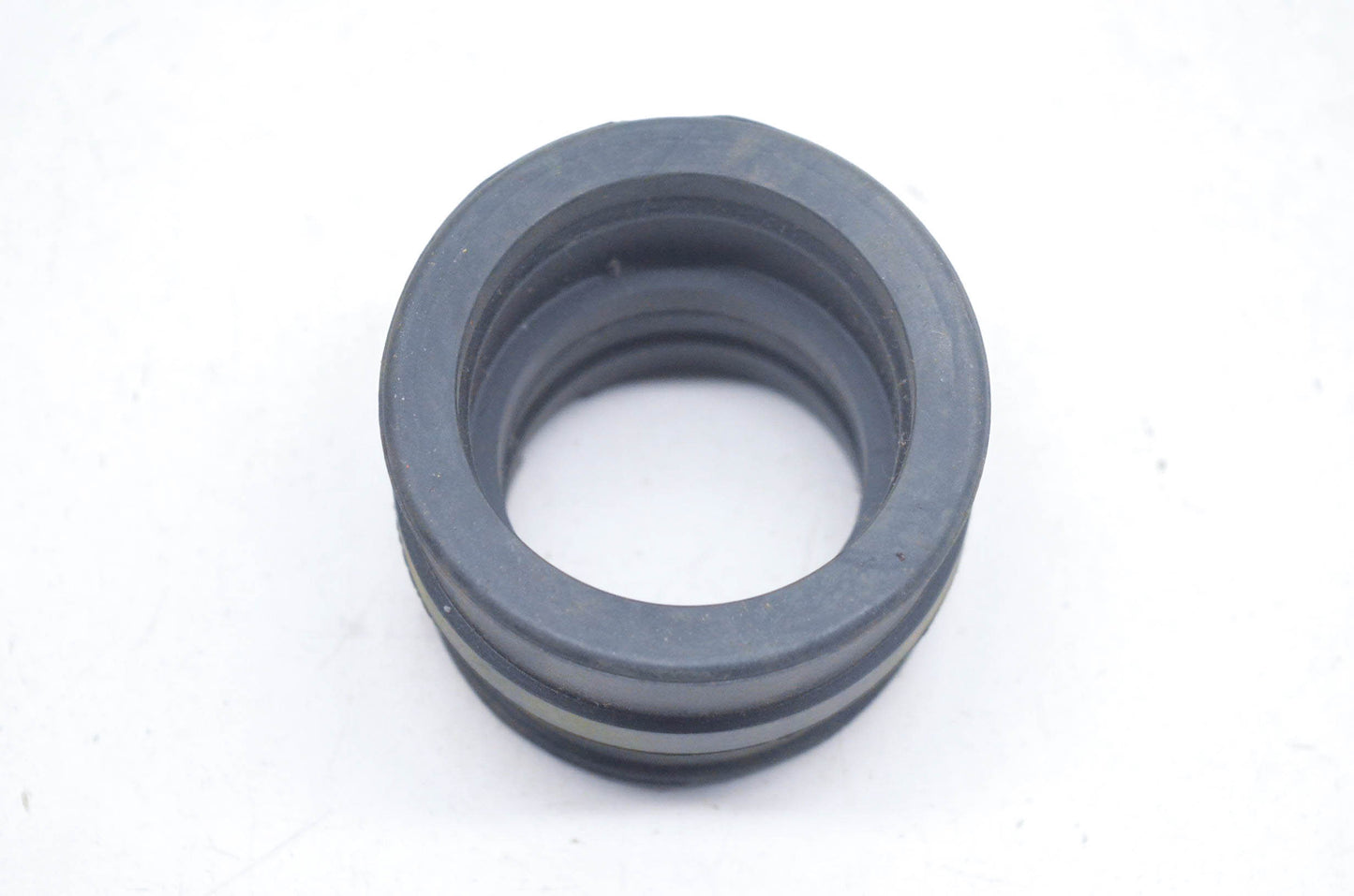 Aftermarket 5700389003 Intake Flange Connector NOS