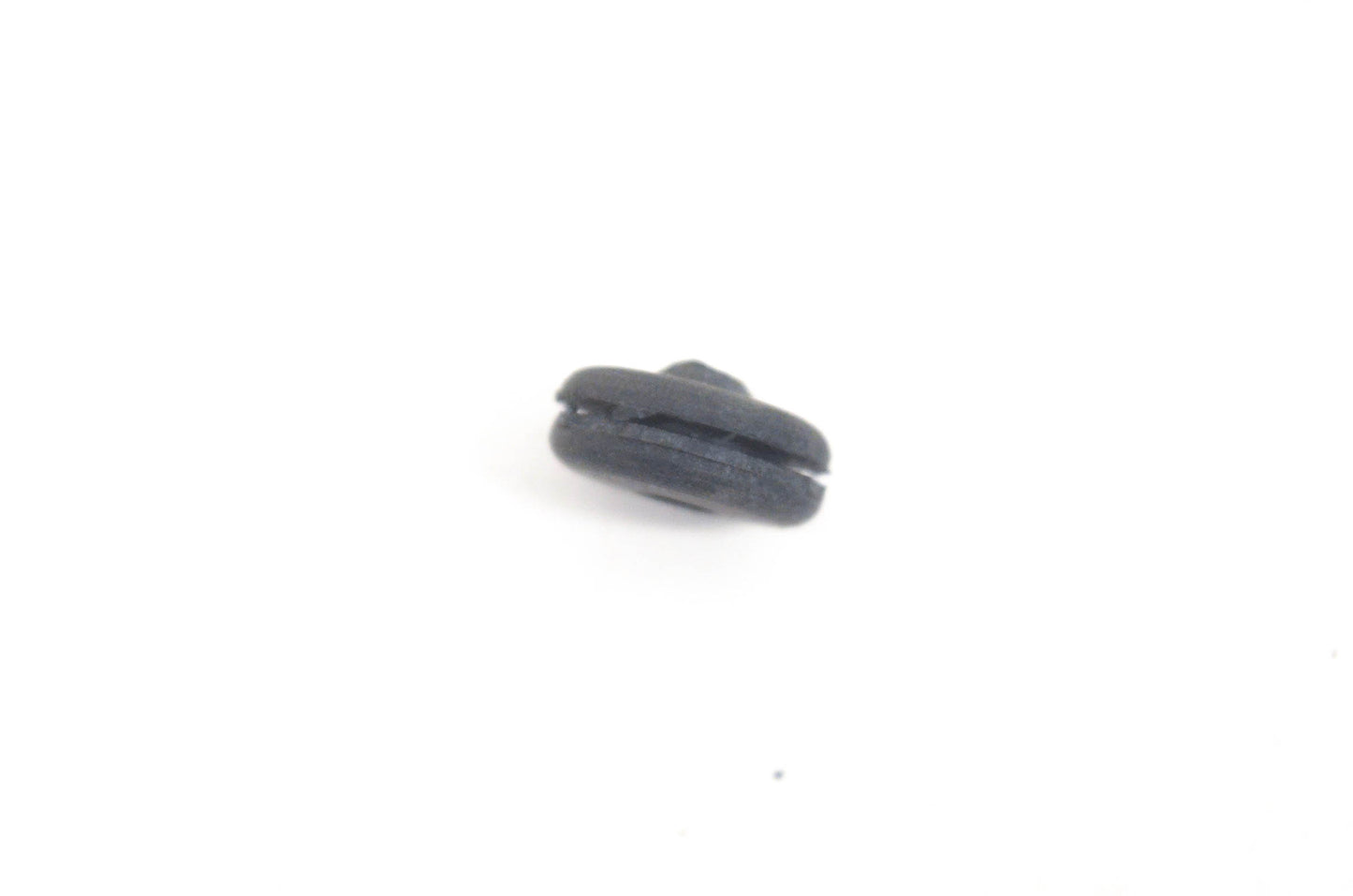 New OEM Suzuki 09308-04004 Grommet NOS