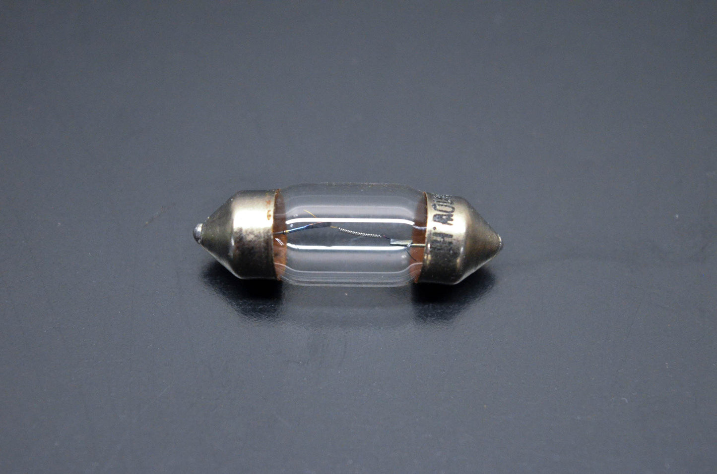 New OEM Suzuki 09471-06007 Bulb 6v 10w NOS