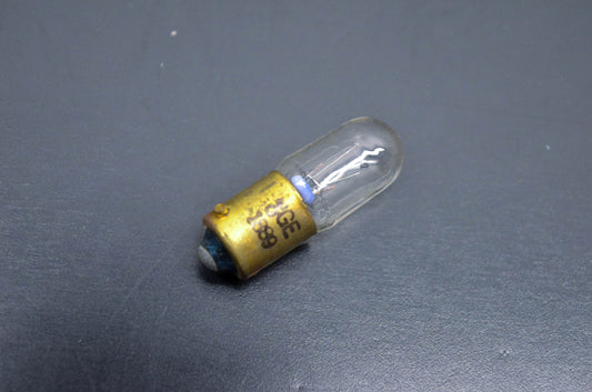 New OEM Arctic Cat 0109-402 Tail Light Bulb GE1889 NOS