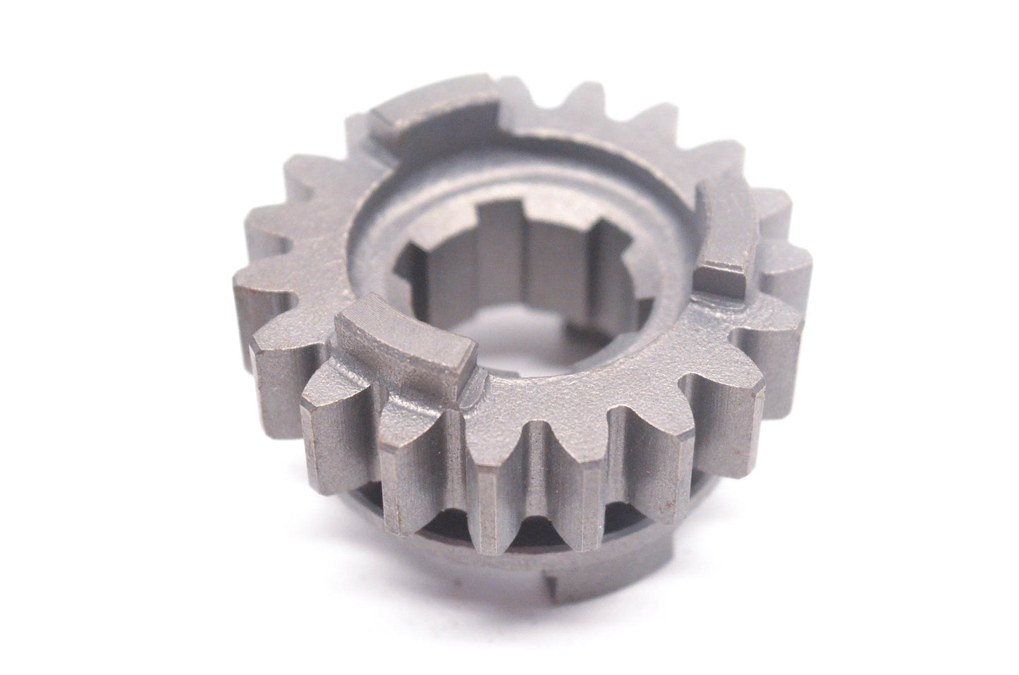 New OEM Suzuki 24231-41202 3rd Drive Gear NOS