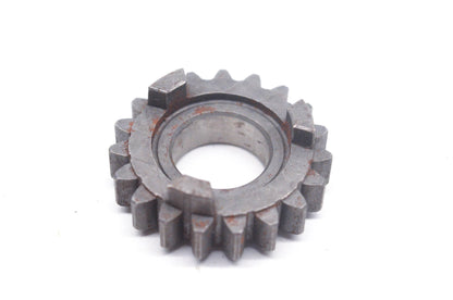 New OEM Suzuki 24231-05101 Transmission 3rd Drive Gear NOS