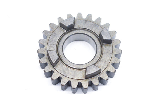 New OEM Suzuki 24241-28001 4th Drive Gear NOS