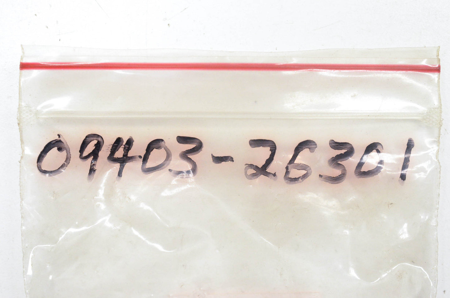New OEM Suzuki 09403-26301 Clamp NOS