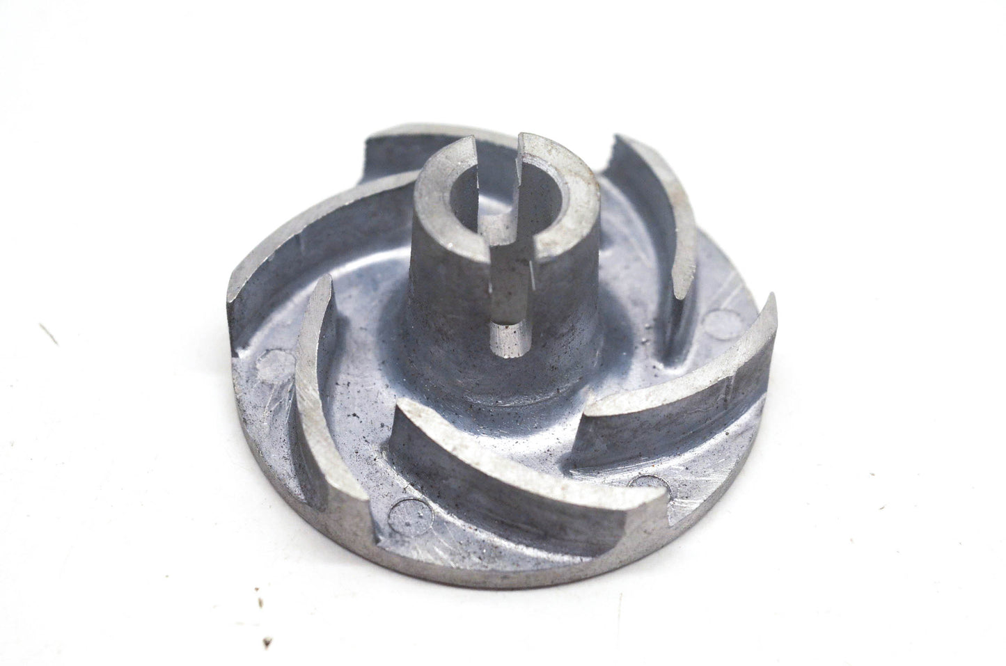 New OEM Suzuki 17466-31001 Water Pump Impeller NOS