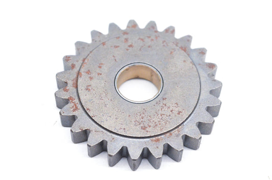 New OEM Suzuki 24250-18901 5th Drive Gear NOS