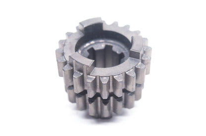 New OEM Suzuki 24231-41501 3rd Drive Gear NOS