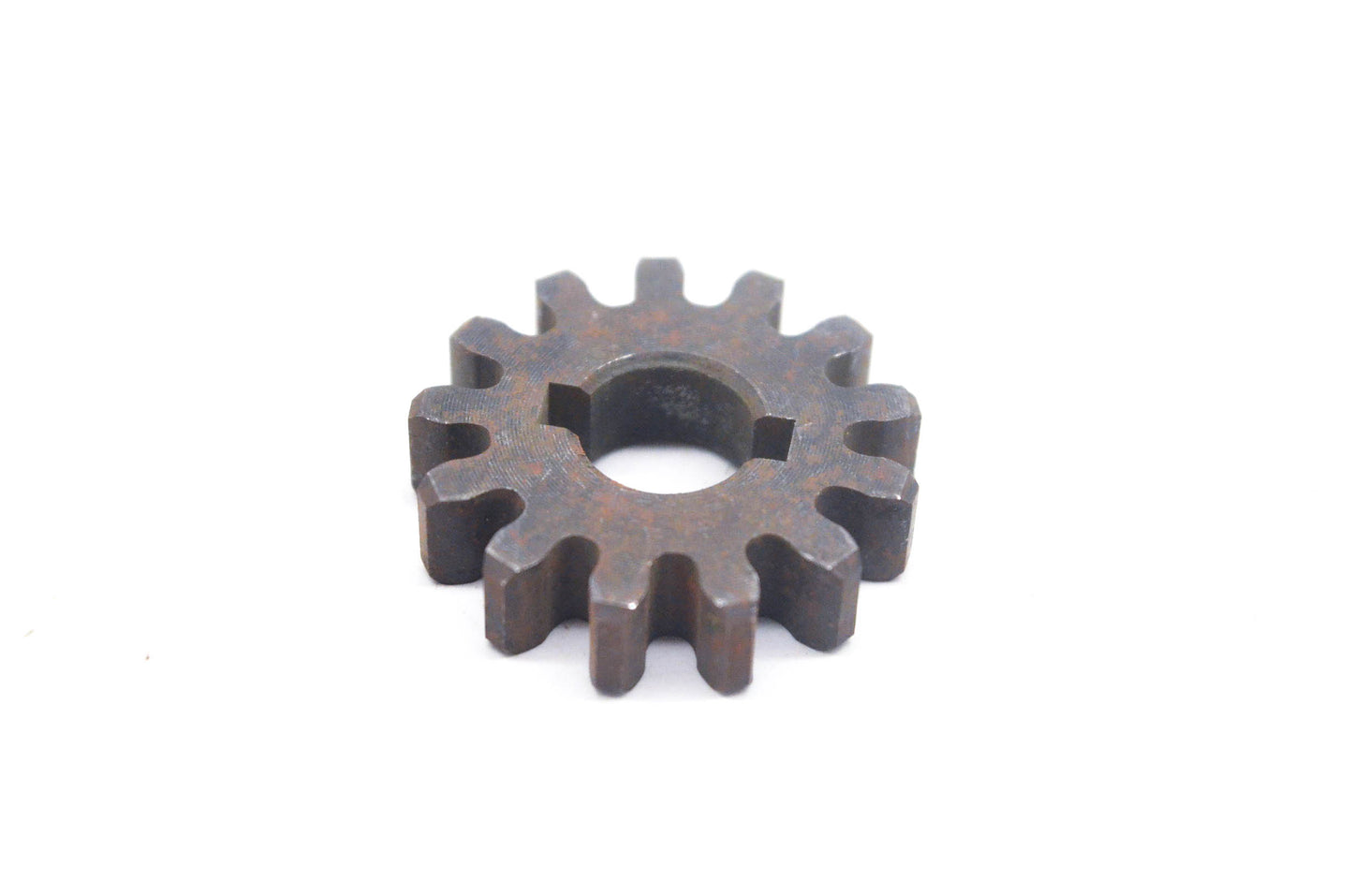 New OEM Suzuki 16321-33002 Oil Pump Drive Gear NOS