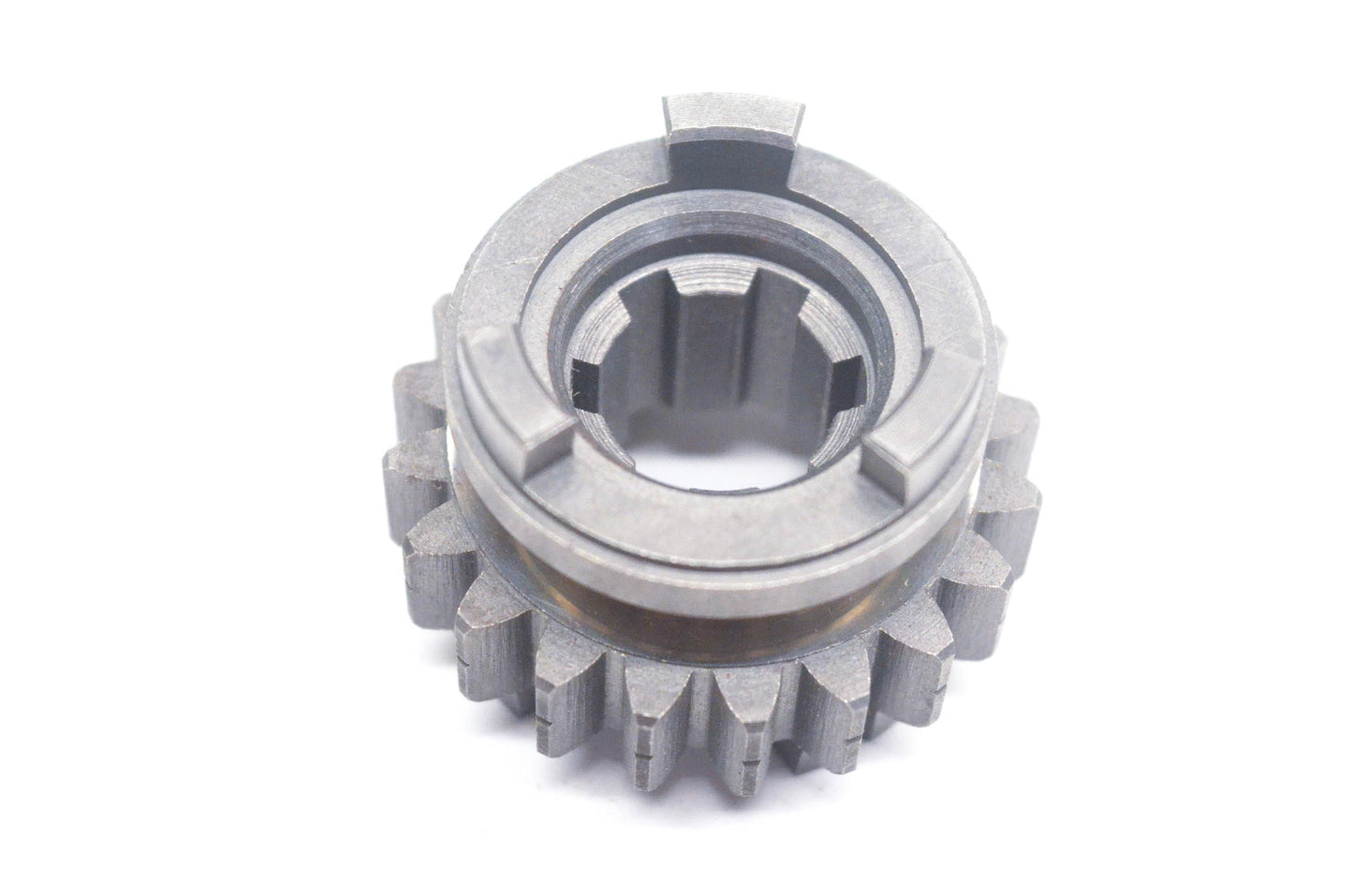 New OEM Suzuki 24231-28300 3rd Drive Gear NOS