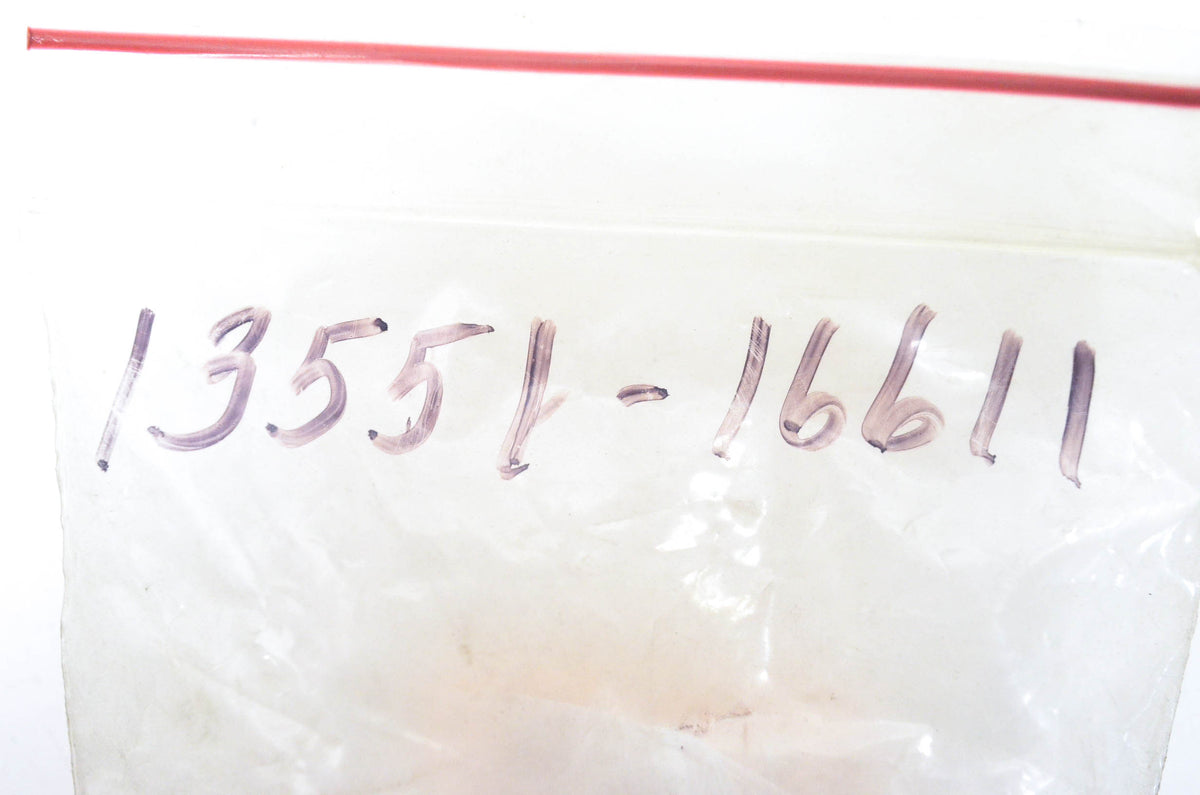 New OEM Suzuki 13551-16611 Throttle Valve NOS