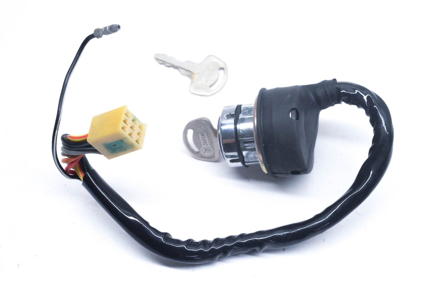New OEM Suzuki 37110-27115 Main Ignition Switch Assembly NOS