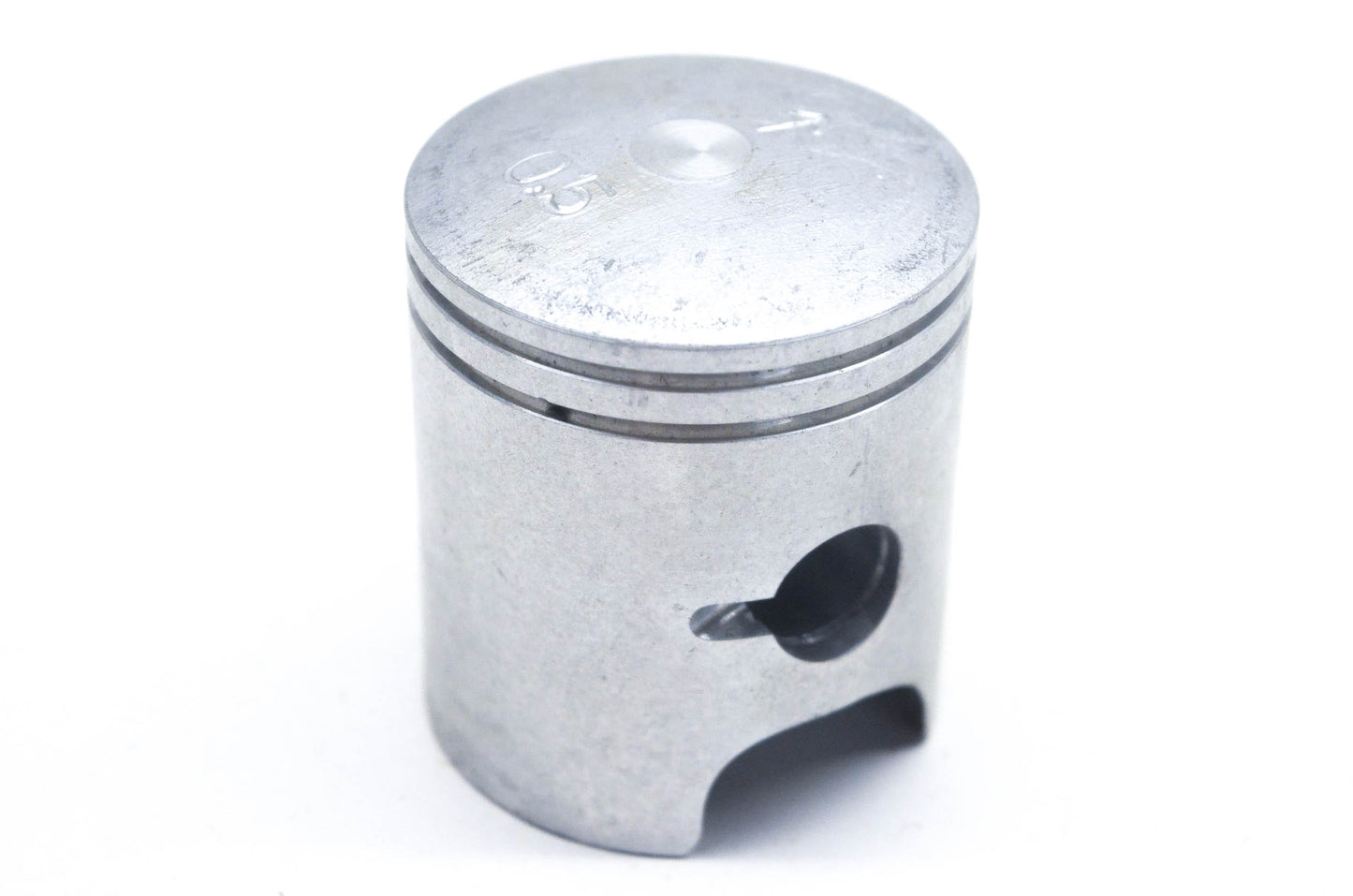 New OEM Suzuki 12110-28614-050 Piston NOS