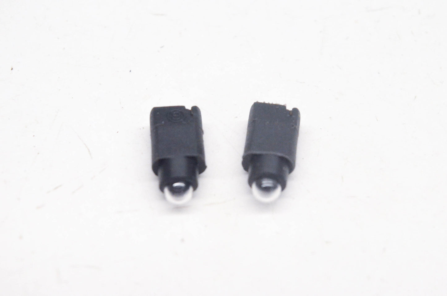 New OEM Suzuki 09471-12071 Bulbs Qty 2 NOS