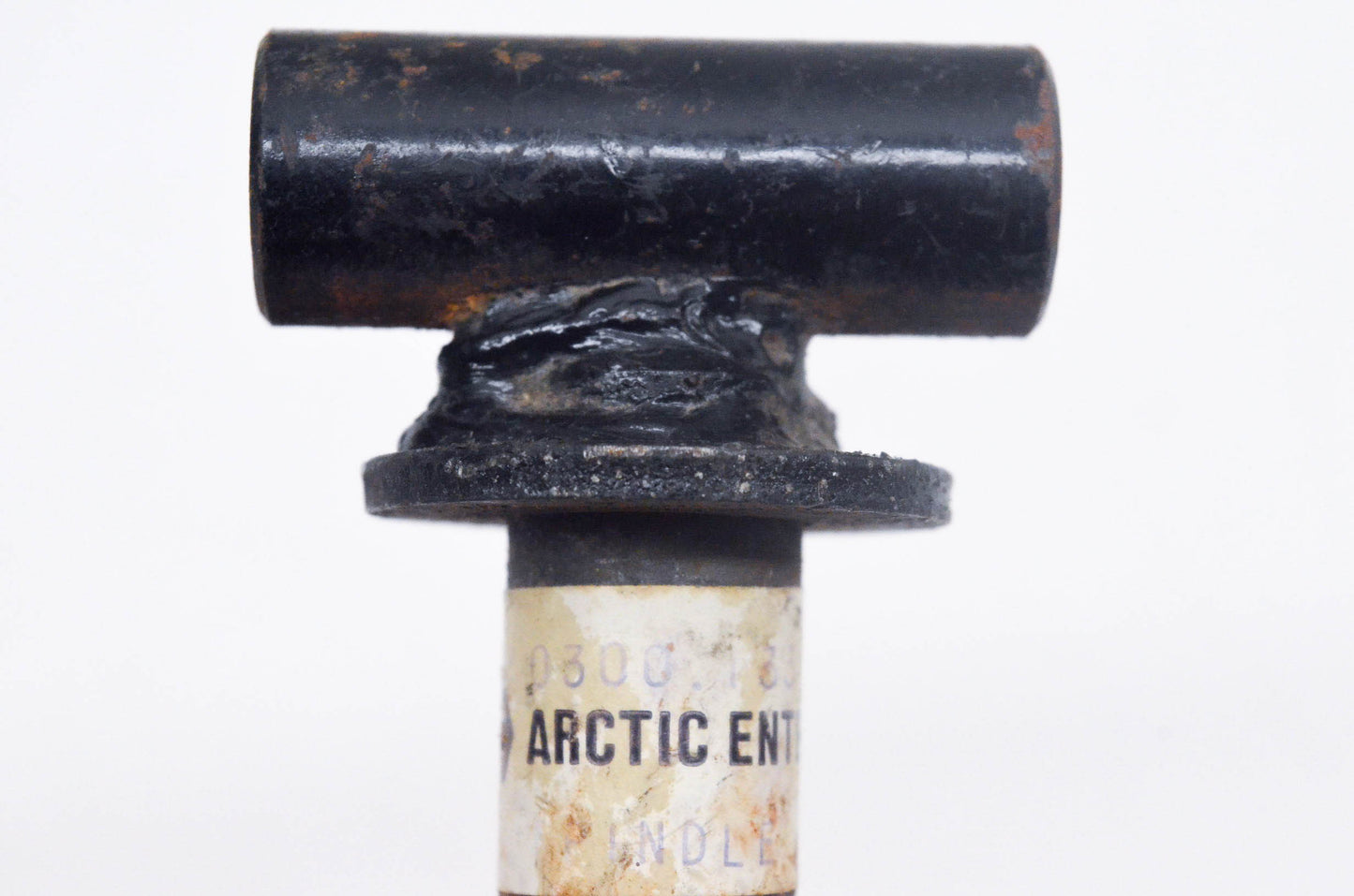 New OEM Arctic Cat 0300-133 Ski Spindle NOS