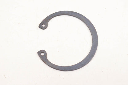 New OEM Suzuki 08331-21529 Transfer Gear Circlip NOS
