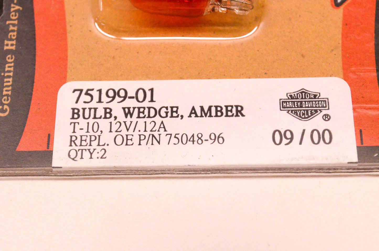New OEM Harley-Davidson 75199-01 Wedge Bulb Amber T-10 12V/.12A NOS
