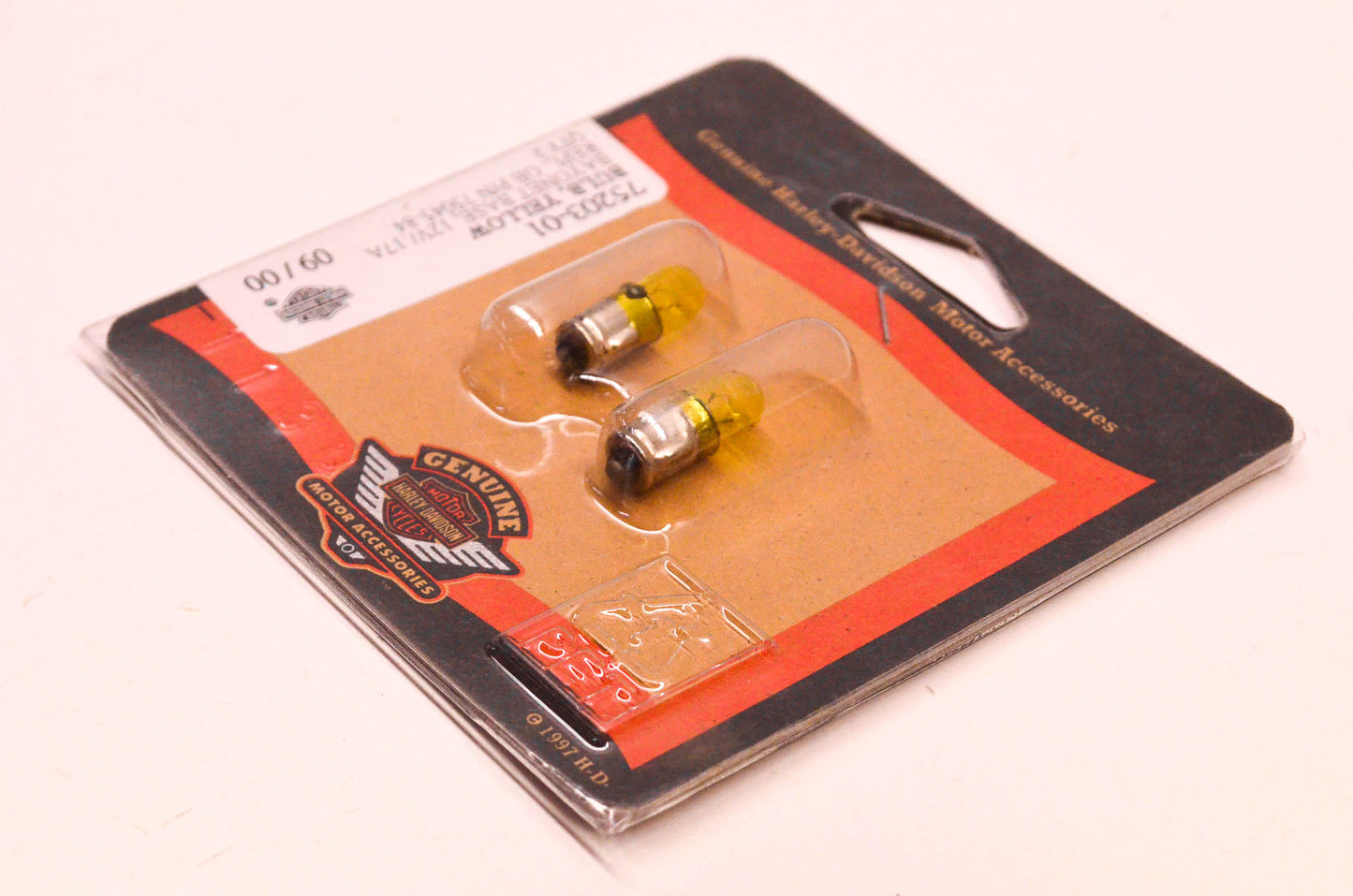 New OEM Harley-Davidson 75203-01 Bayonet Base Bulb Yellow 12V/.17A NOS