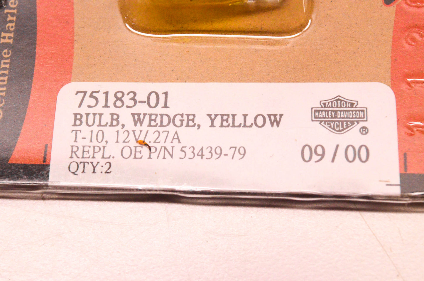 New OEM Harley-Davidson 75183-01, 53439-79 Wedge Bulb Yellow T-10 12V/.27A NOS