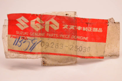 New OEM Suzuki 09263-25030 Roller Bearing NOS