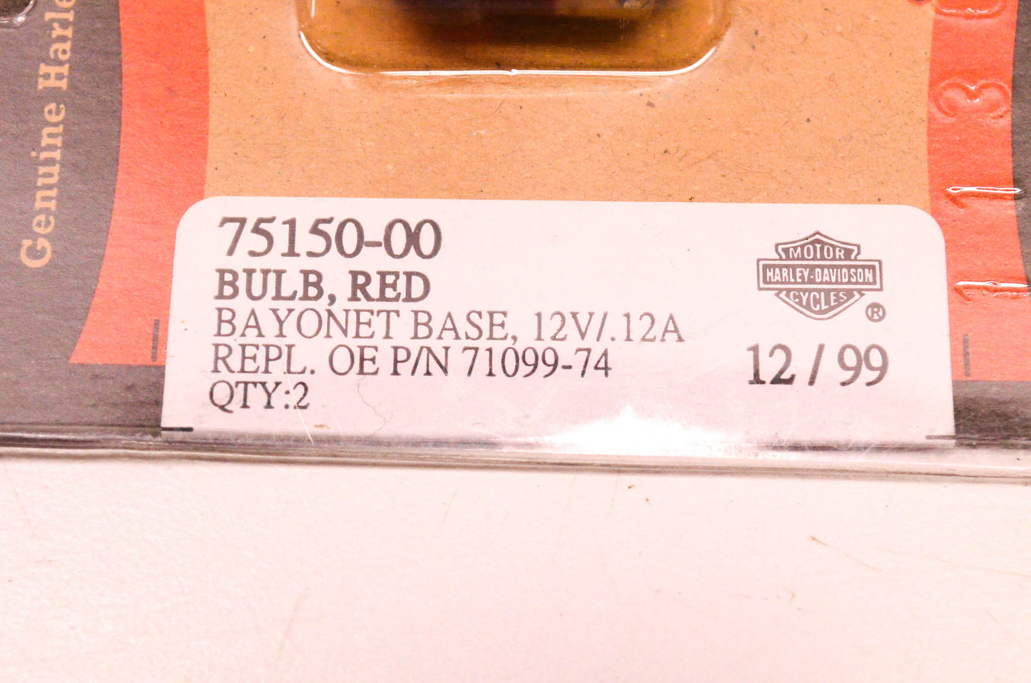 New OEM Harley-Davidson 75150-00 Bayonet Base Bulb Red 12V/.12A NOS
