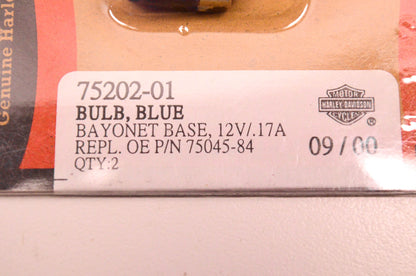 New OEM Harley-Davidson 75202-01, 75045-84 Bayonet Base Bulb Blue 12V/.17A NOS
