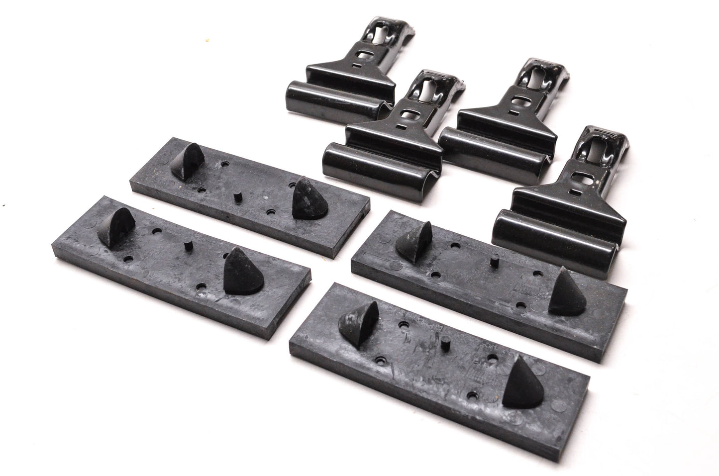 Thule 517-2052, KIT2052 Fit Kit NOS