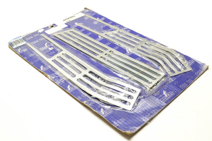 AddOn Accessories 15673-158 Trunk Light Grill Kit NOS