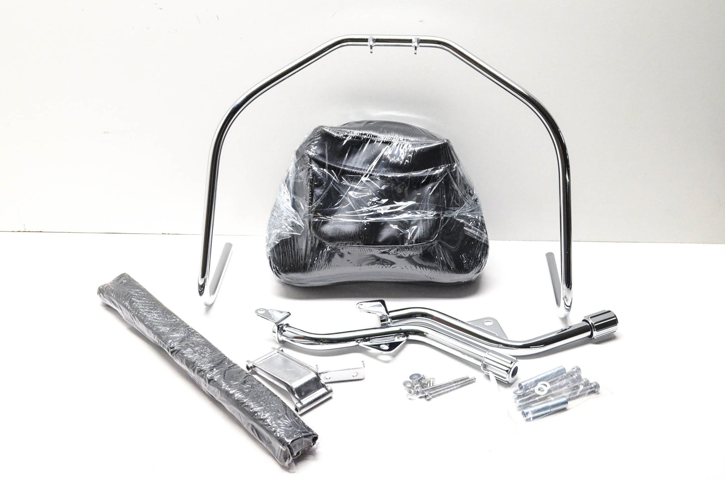 AddOn Accessories 18673-817K Backrest Kit GL1800 NOS