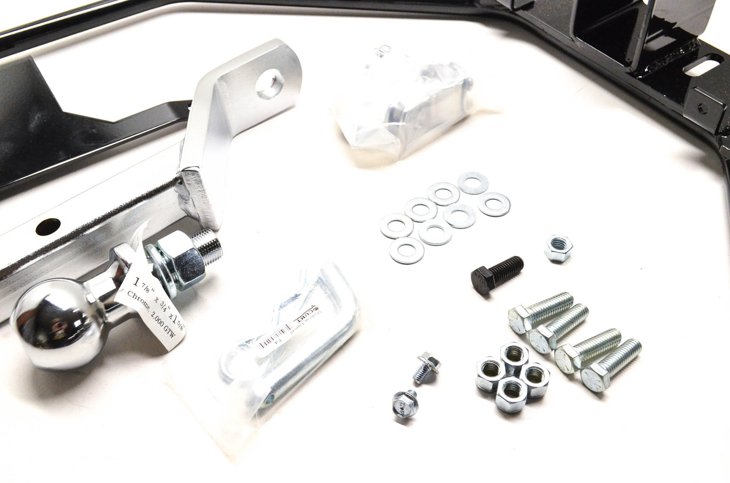 Show Chrome 52-625 Receiver Trailer Hitch Kit NOS