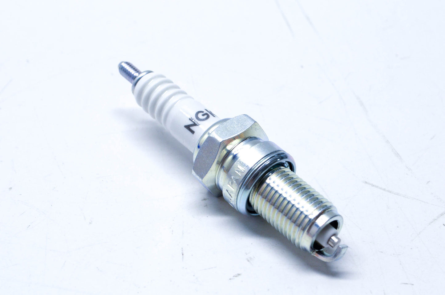 NGK DP7EA-9, 5629 Spark Plug NOS