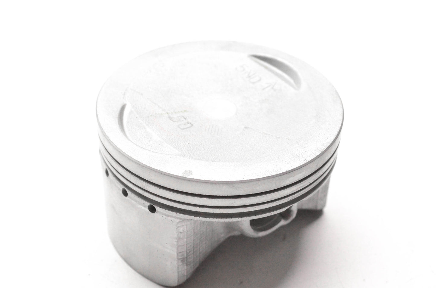 New OEM Yamaha 5ND-11636-00-00 Piston 0.50mm NOS