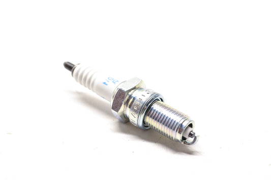 NGK DPR7EA9, 5129 Spark Plug NOS