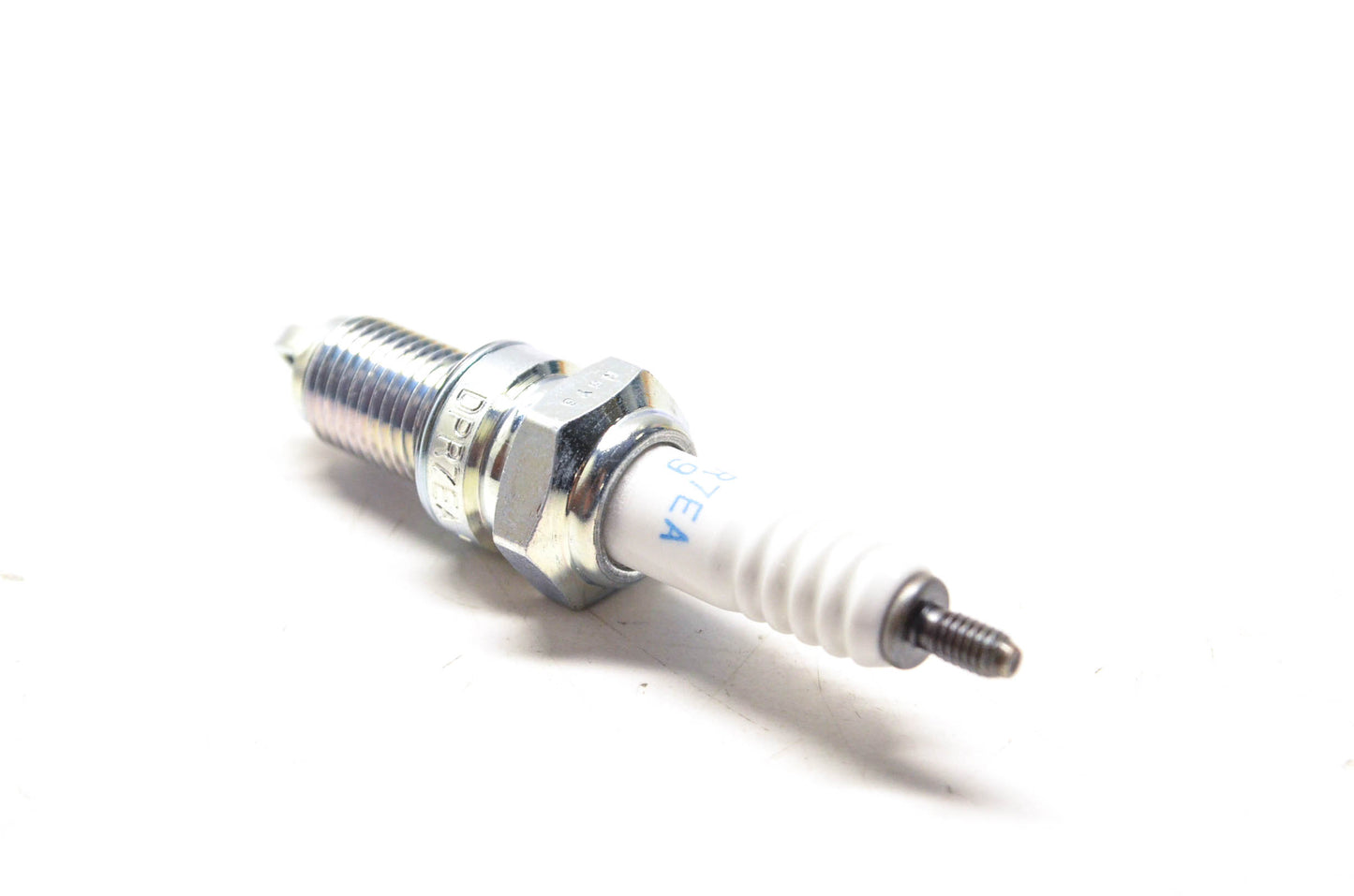 NGK DPR7EA9, 5129 Spark Plug NOS