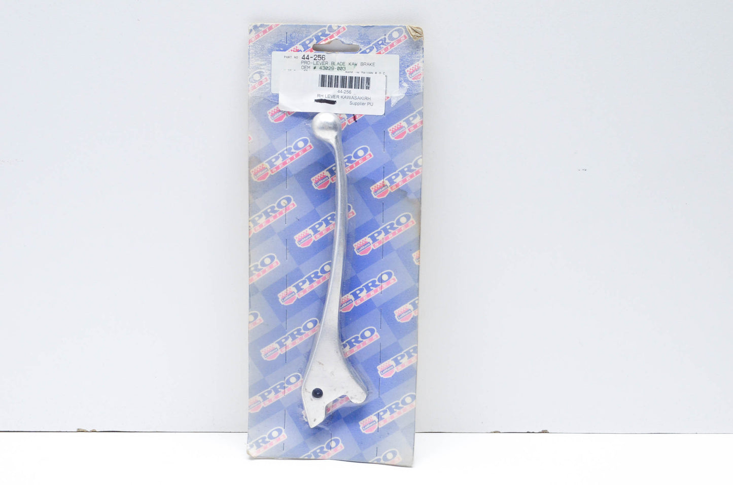 LeMans 44-256, 43029-003 Right Hand Lever NOS