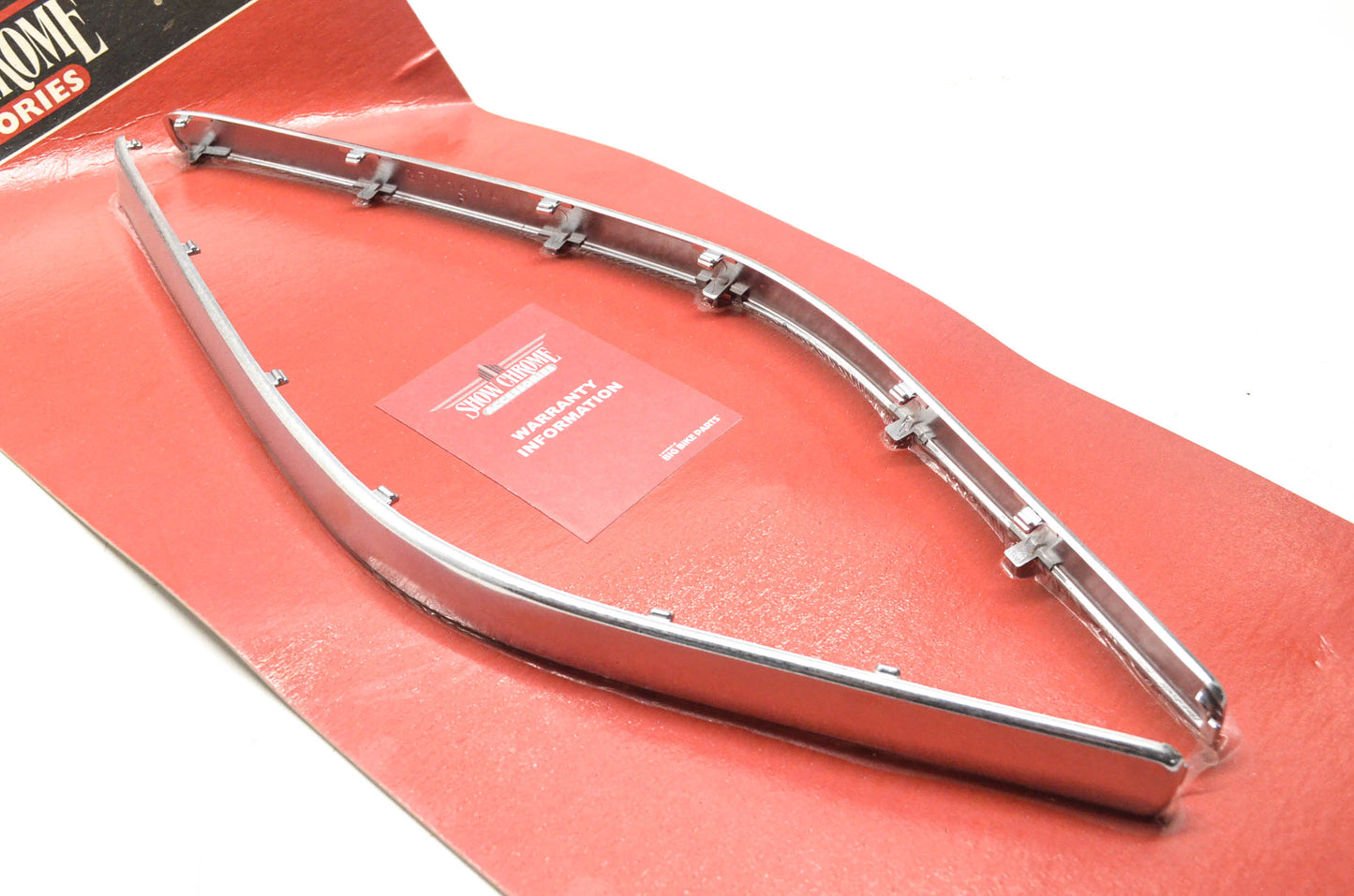 Show Chrome 52-643 Fairing Face Molding Kit NOS