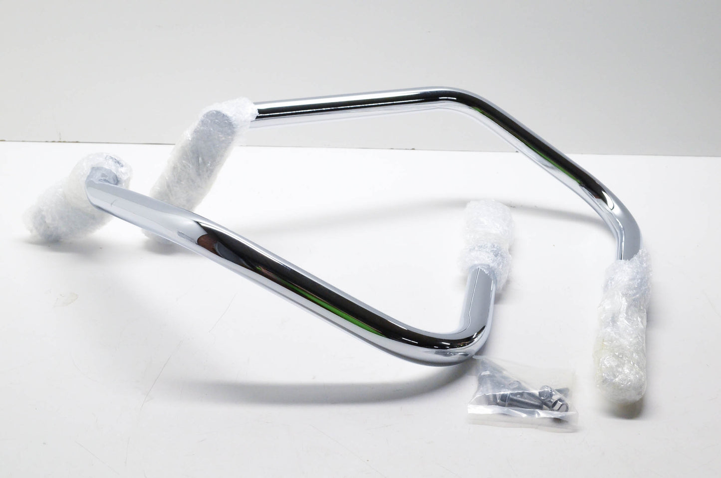 Show Chrome 53-434 Highway Bar Kit NOS