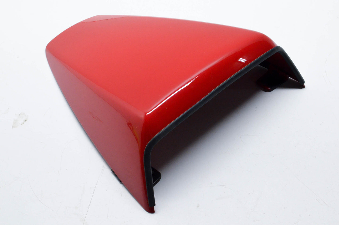 New OEM Honda 77220-MCWA-0000, 77220-MCWA-D000 Cover Red NOS
