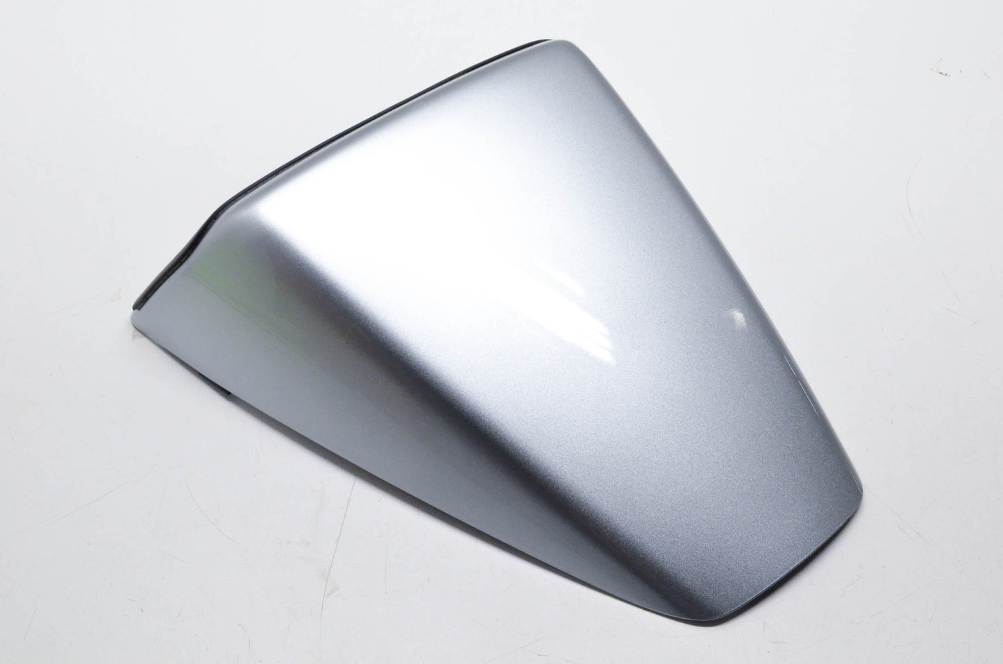 New OEM Honda 77220-MCWA-0000, 77220-MCWA-D000 Cover Silver NOS