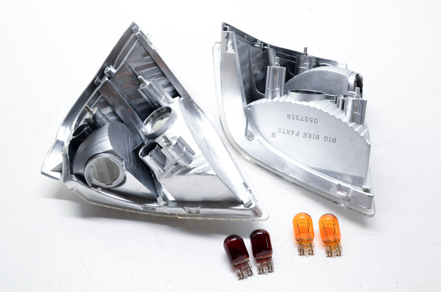 Show Chrome 52-735 Saddlebag Corner Light Kit NOS