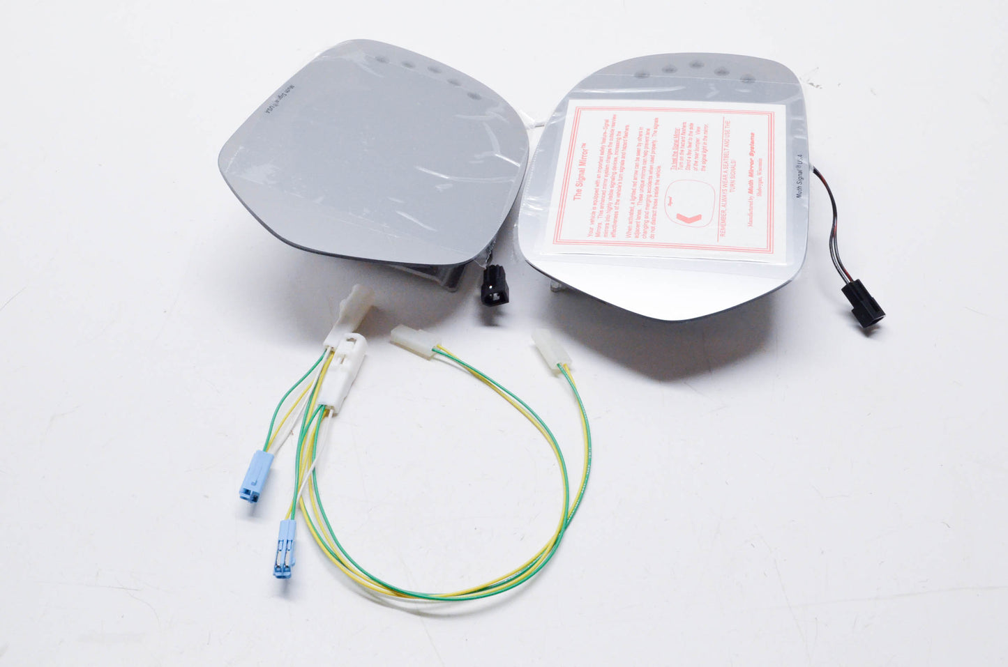 Muth Mirror Systems 220-0188-1 Signal Mirror Kit NOS