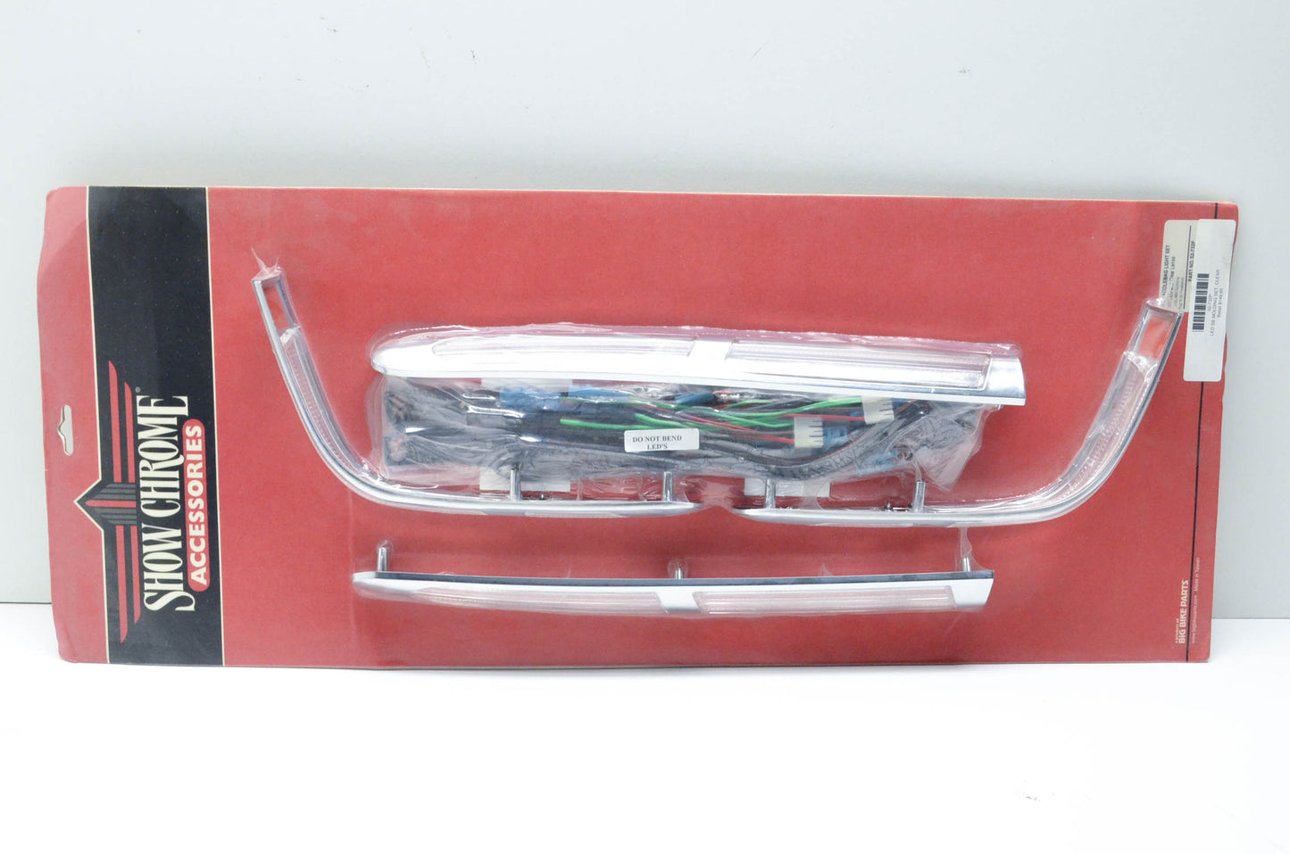 Show Chrome 52-732P LED Saddlebag Molding Kit NOS